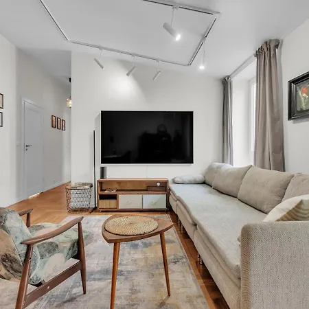 Roselle Premium Ac&terrace Nowa Praga Warszawa